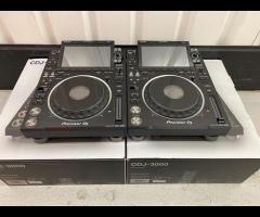 Pioneer CDJ-3000 Multi-Player / Pioneer DJM-A9 DJ Mixer / Pioneer DJ DJM-V10-LF / Pioneer DJM-S11 - 12/16