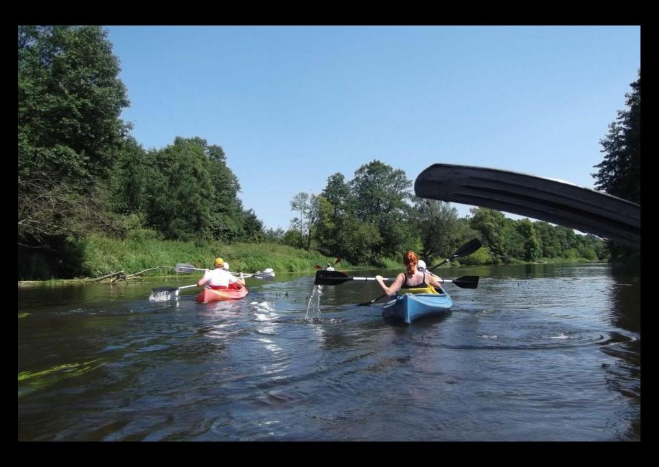 Grupa Łazik zaprasza na spływ kajakowy rzeką Wkrą, 15 km