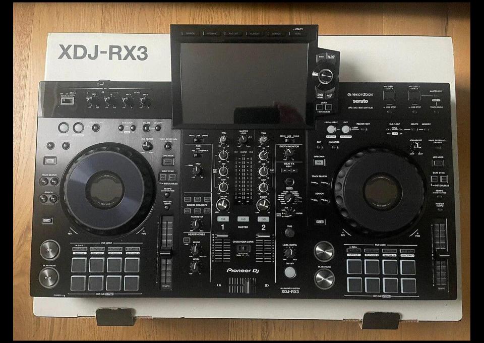 Pioneer DJ XDJ-RX3, Pioneer XDJ-XZ , Pioneer DJ OPUS-QUAD, Pioneer DJ DDJ-FLX10 , Denon DJ Prime 4+