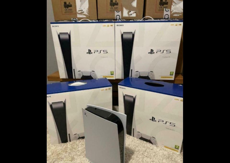 Sony PlayStation PS5 Pro, Sony PS5 Slim Konsole, Apple iPhone 16 Pro Max, iPhone 16 Pro, iPhone 16