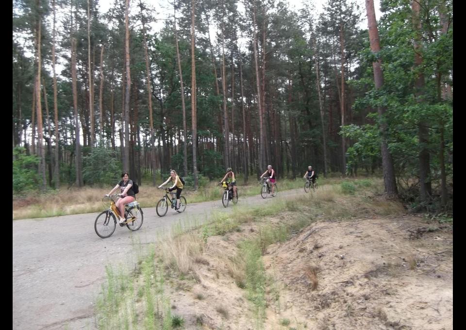 Odkrywamy Mazowsze: pałac w Młochowie, wycieczka rowerowa