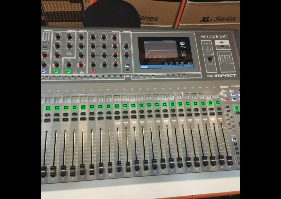 Www.bulkphsales.com Nowe, cyfrowe miksery, miksery analogowe, sprzęt DJ, miksery DJ, gramofonie