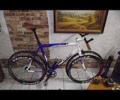 Książka (CD) DEFENDU WK1 bike