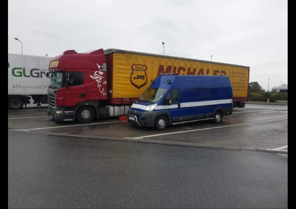 Naprawa samochodów ciężarowych, dostawczych, naczep POZNAŃ 881-673-882
