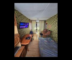 Pokój dla mężczyzny bez dodatkowych opłat