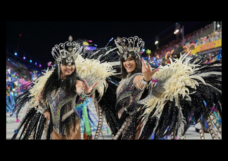 Przebierany Bal Karnawałowy z pokazem samby brazylijskiej