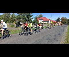 21.09 - Tu na razie jest ściernisko, ale będzie San Francisco, wycieczka rowerowa STR Milanówek - 3/12