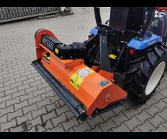 OPIS  Kosiarka bijakowa klasy lekkiej MIKANN model EF – to idealna maszyna przeznaczona do wykaszani