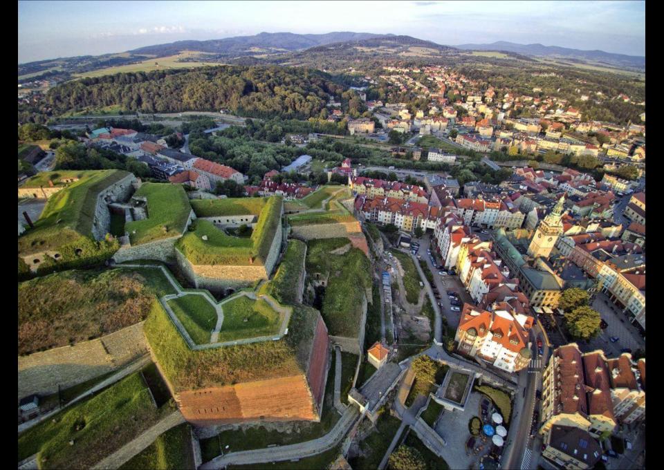 Sylwester dla singli z balem sylwestrowym w Pałacu Galosa i kuligiem