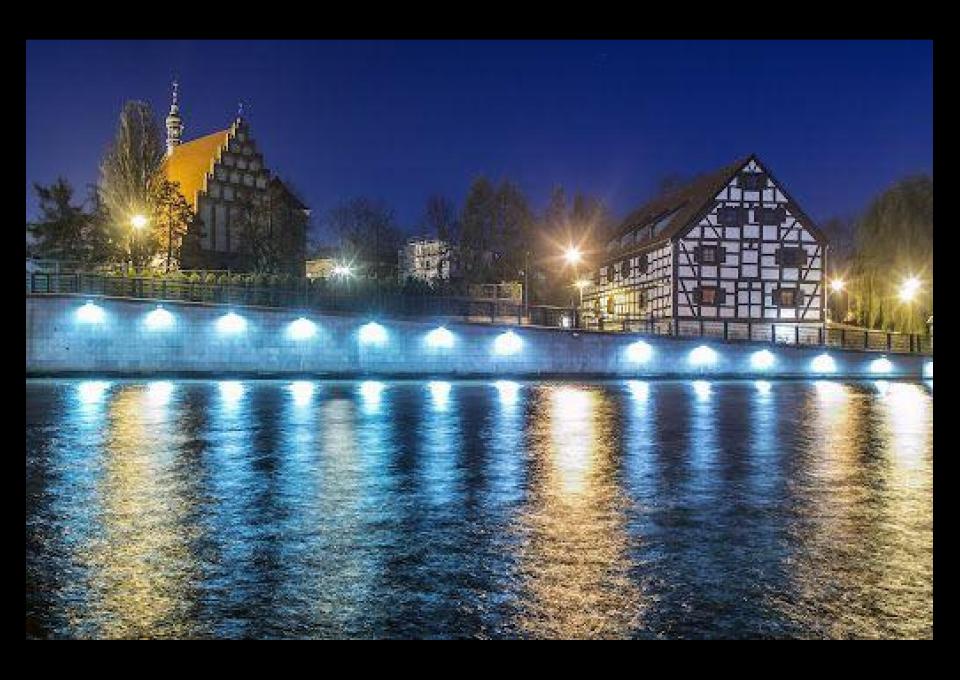 Dwa Brzegi Wisły na rowerze + Noc Muzeów w Toruniu