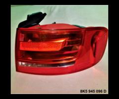 Sprzedam - Oryginalna lampa - prawy tył Audi A4 B8 (Sedan)