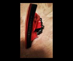 Sprzedam - Tylna prawa lampa LED do Audi A4 B8 - 3/5