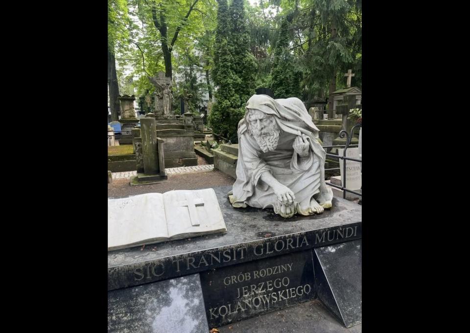 12.11 - Poznajmy Stare Powązki!