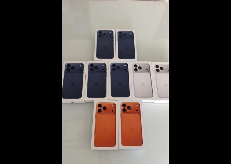 WWW.PHOTVPC.COM Apple, iPhone 17 Pro, iPhone 17 Pro Max, iPhone 16 Pro, iPhone 16 Pro Max, SONY PS5,