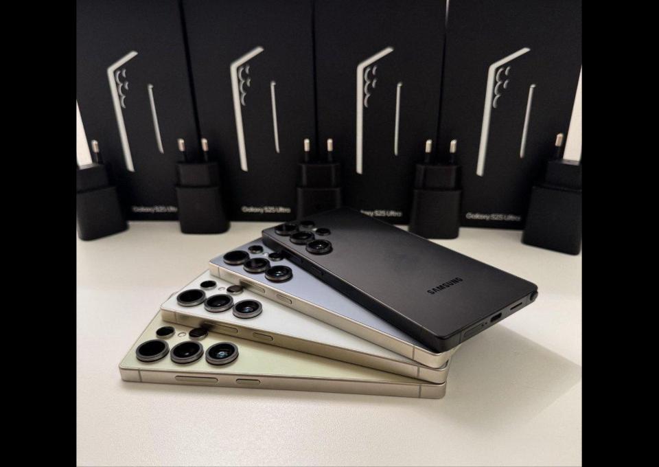 Samsung Galaxy S25 Ultra, Samsung Galaxy S25, Samsung Galaxy Z Fold7, Apple iPhone 17 Pro Max