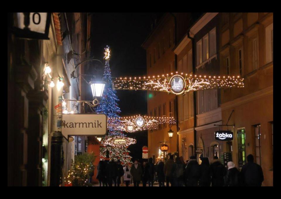 23.01 - Tajemnice Starego Miasta w blasku świątecznej iluminacji