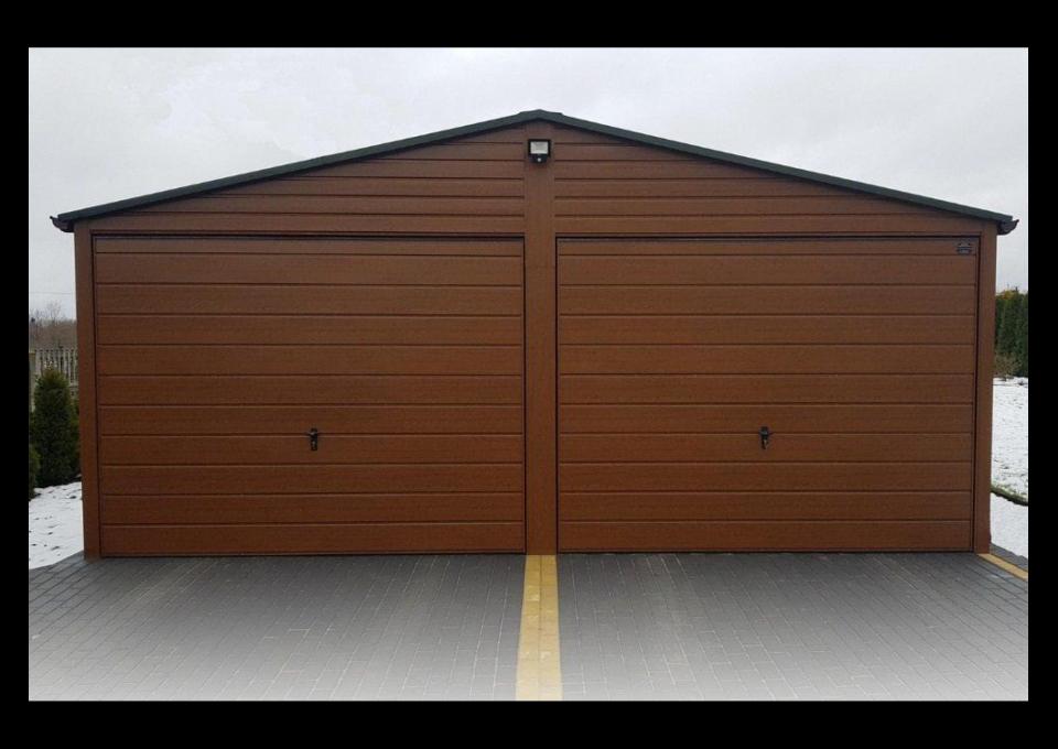 Garaże na wymiar : drewnopodobne, AKRYLOWE