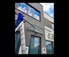Mycie okien antresoli witryn sklepowych przeszkleń daszków fasad - 2/11