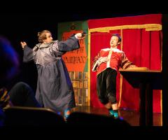 26.04 - „Dzieła wszystkie Szekspira" | Spektakl Teatru Scena Współczesna - 2/2