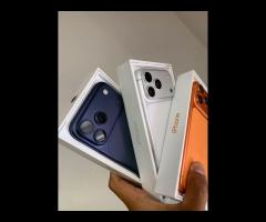 Apple iPhone 17 Pro Max , iPhone 17 Pro , iPhone 17 , iPhone Air , Apple iPhone 16 Pro Max - 3/16