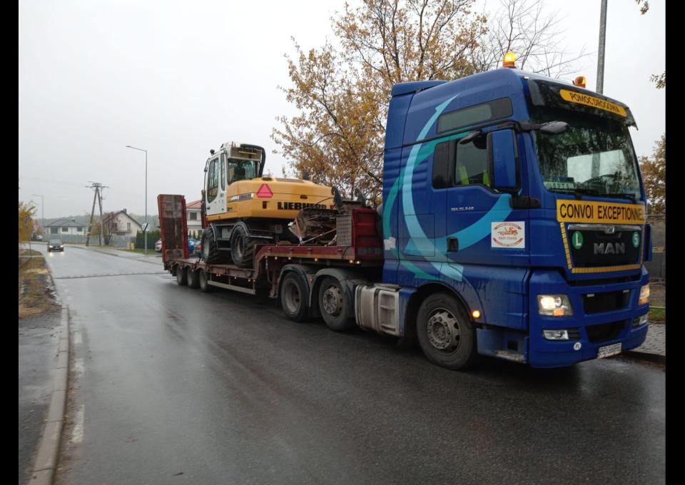 Transport specjalistyczny maszyn - 600 960 987