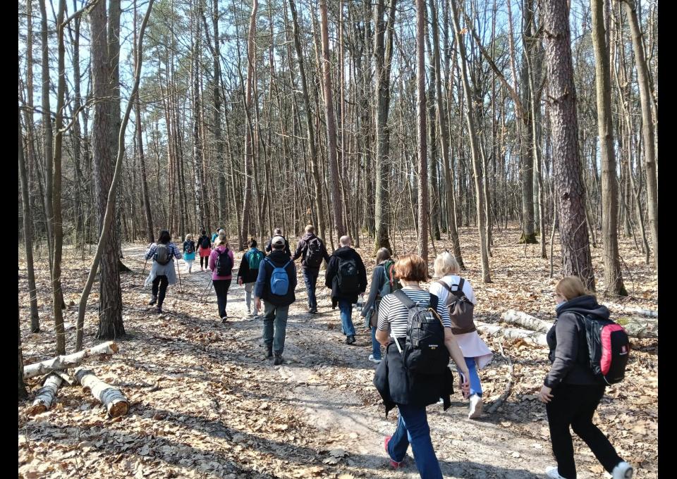 29.03 - Rezerwat przyrody "Czarci Dół", niedzielny spacer grupy Łazik