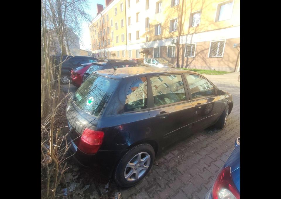 Fiat stilo 2005 1.4 16V na części