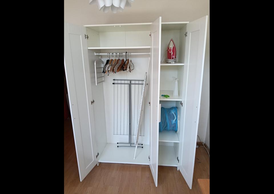 Szafa 3-drzwiowa biała