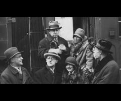 26.04 - Iwaszkiewicz, Liebert, Skamandryci, Miłosz i inni - wiosenny spacer po Podkowie Leśnej